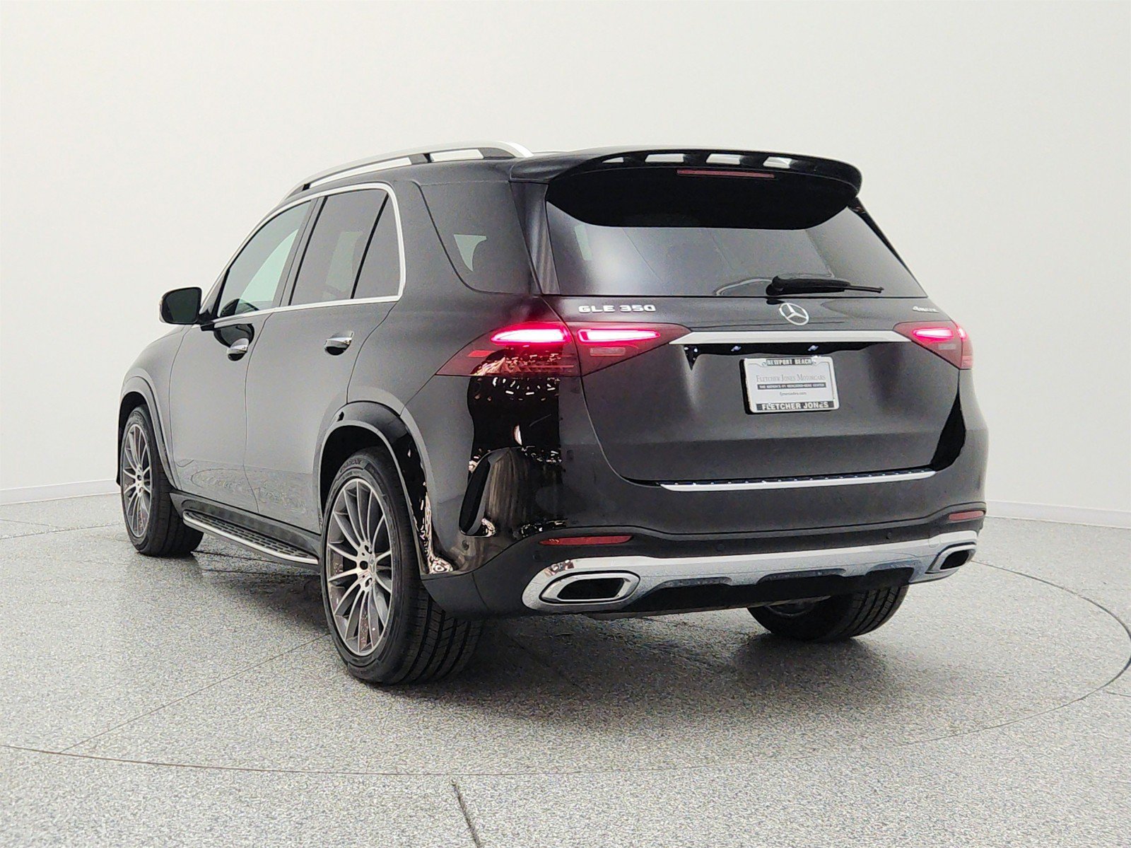 Used 2024 Mercedes-Benz GLE 350 4MATIC image 7
