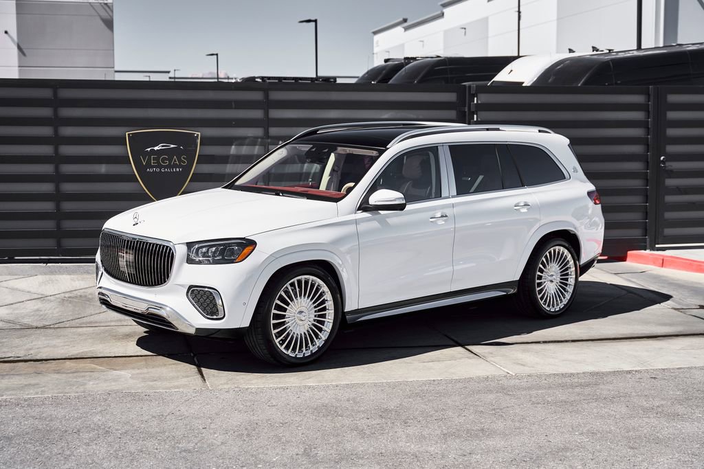 Used 2026 Mercedes-Benz Maybach GLS 600 4MATIC image 5