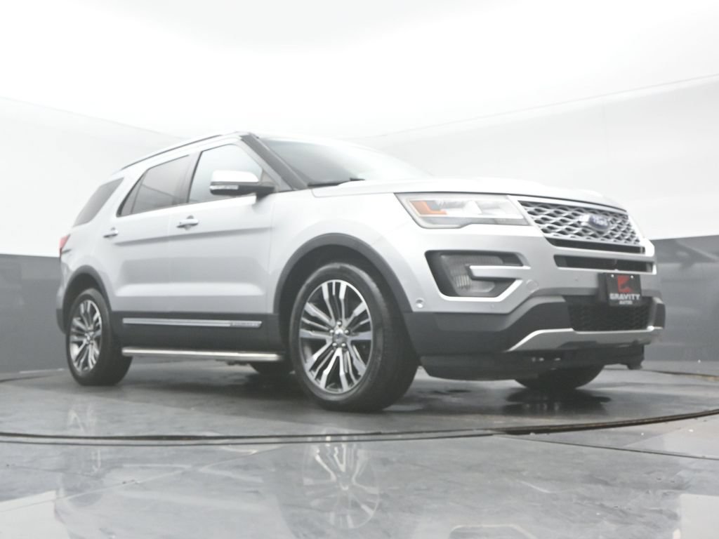 Used 2017 Ford Explorer Platinum AWD/4WD image 29