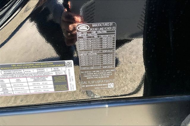 Used 2024 Land Rover Range Rover Sport Dynamic SE image 35