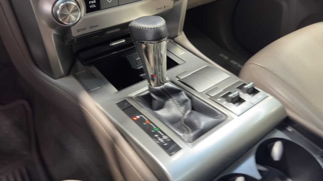 Used 2016 Lexus GX 460 w/ Navigation Package AWD/4WD image 34