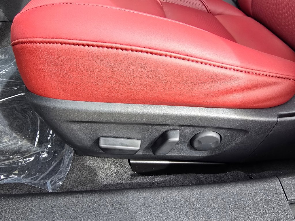 New 2026 MAZDA MAZDA3 Hatchback w/ Appearance Package image 16