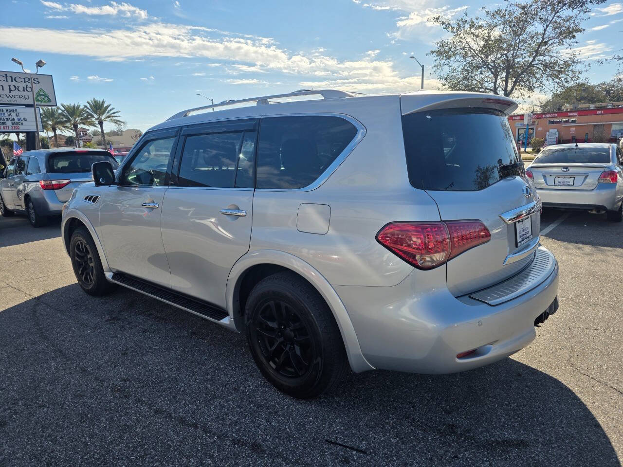 Used 2012 INFINITI QX56 2WD w/ Theater Pkg image 6