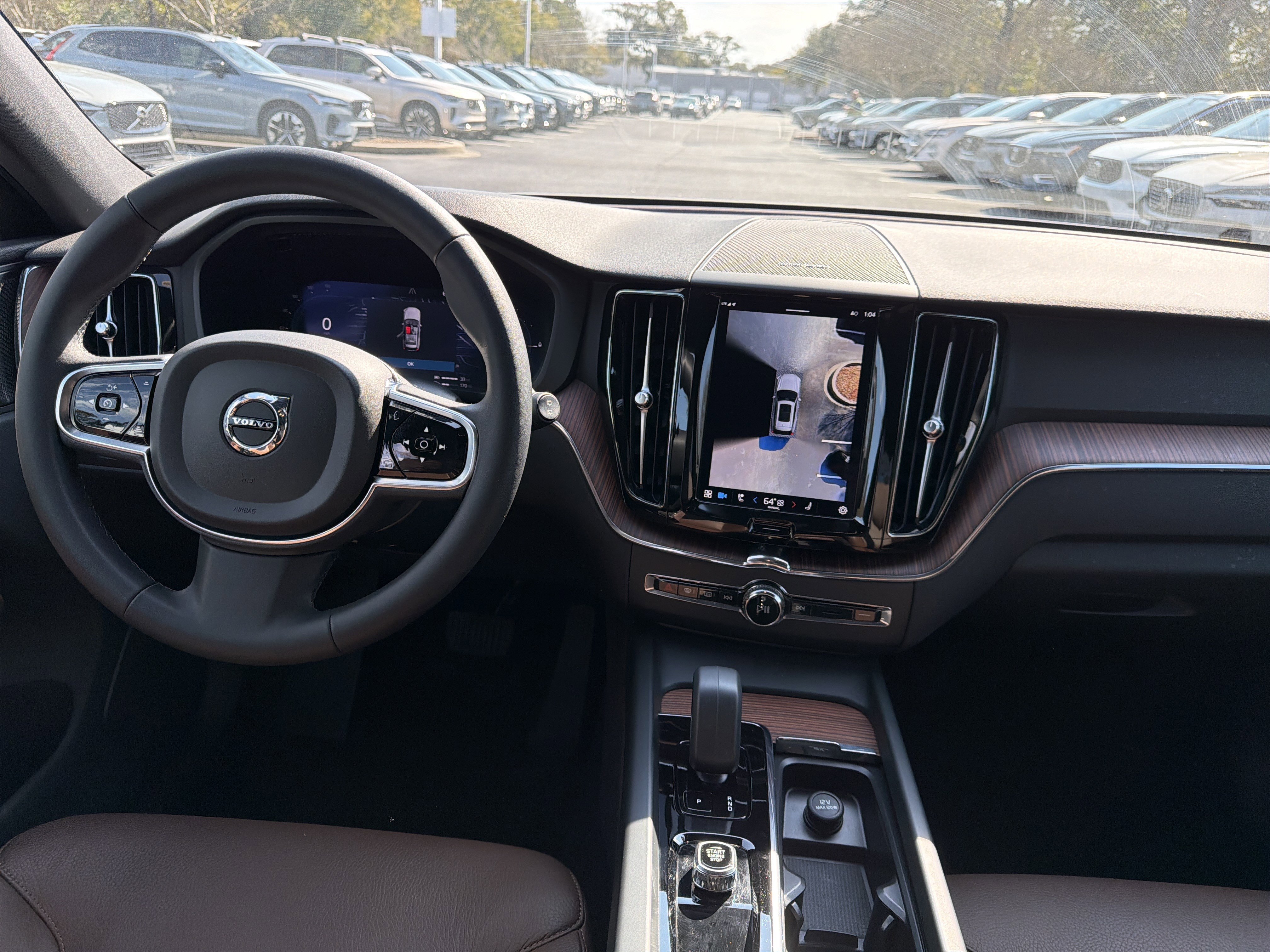 Certified 2024 Volvo XC60 T8 Plus image 30