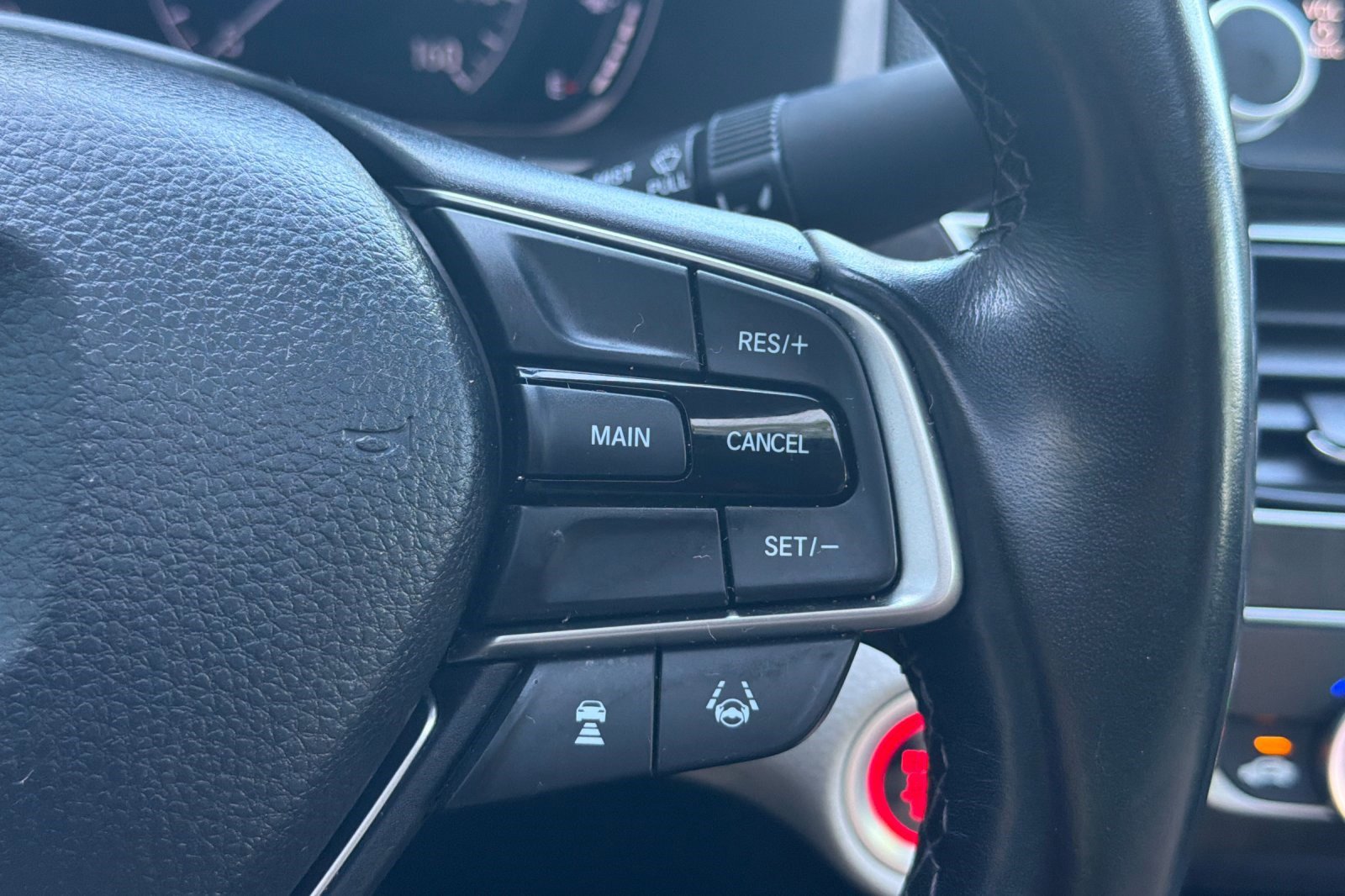 Used 2020 Honda Accord EX-L image 30