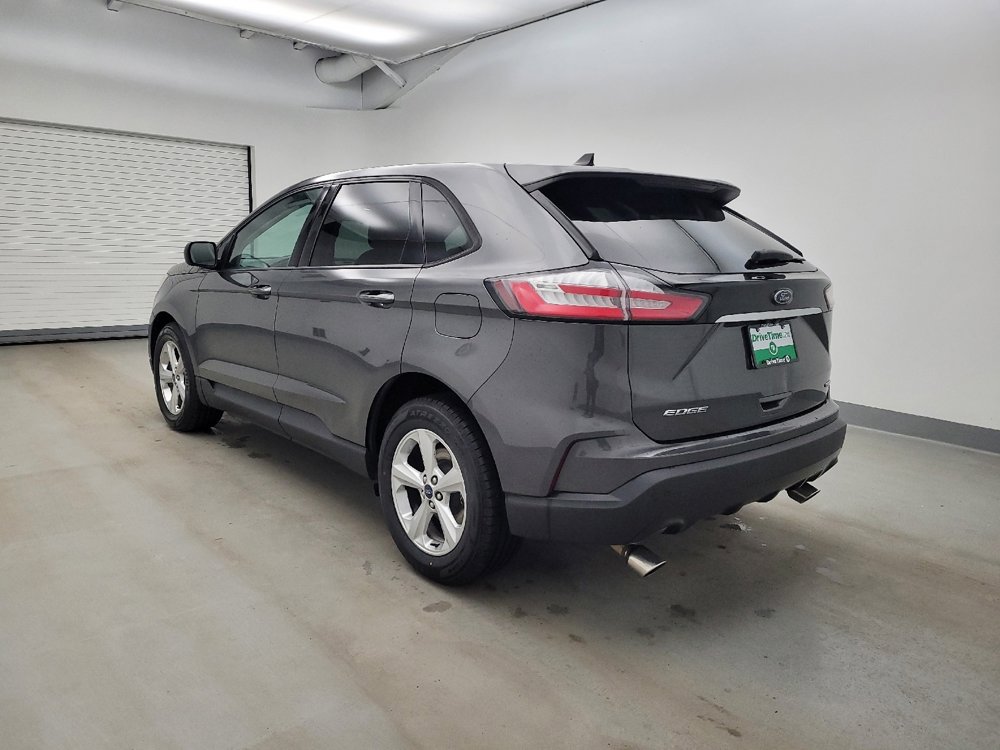 Used 2020 Ford Edge SE image 5