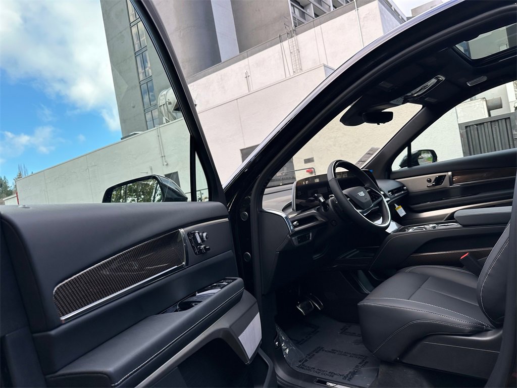 New 2026 Cadillac Vistiq Sport image 21