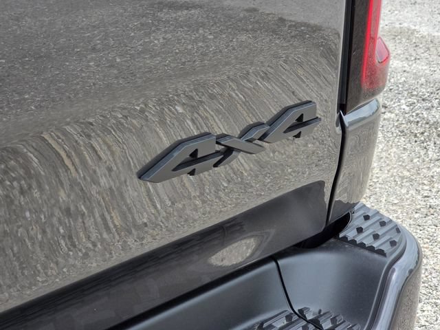 New 2026 RAM 1500 Express AWD/4WD image 11