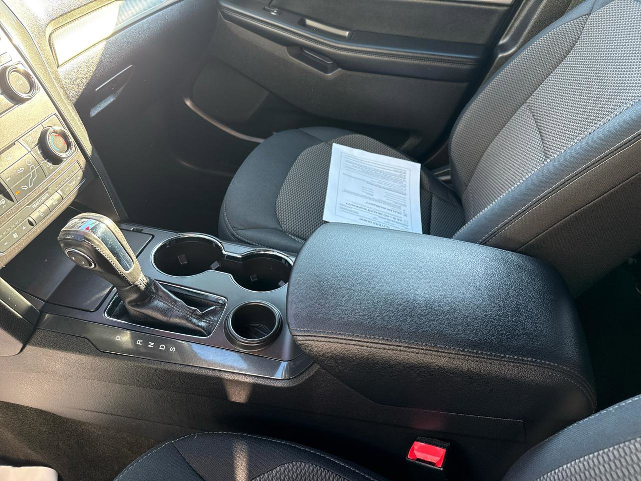 Used 2018 Ford Explorer XLT FWD image 22