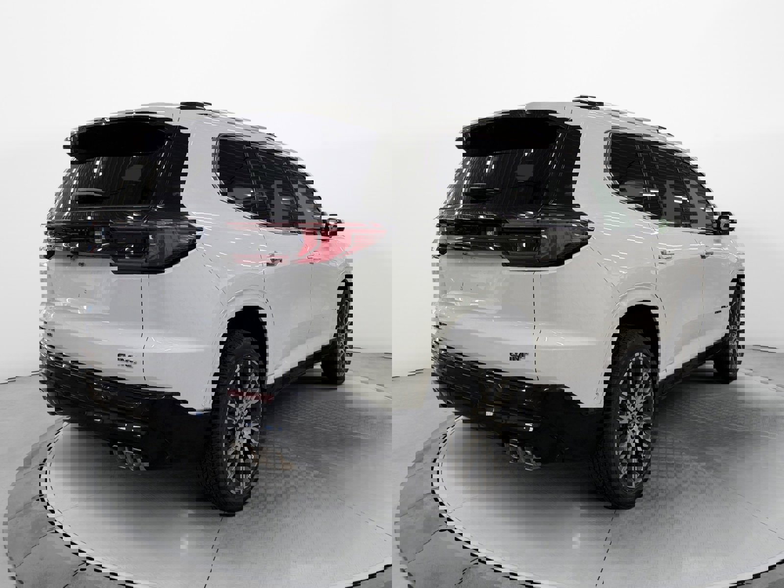New 2026 GMC Acadia Denali Ultimate w/ LPO, Floor Liner Package image 5