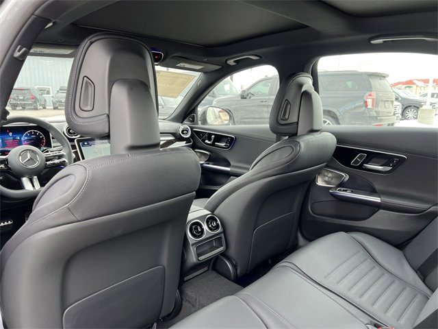 Certified 2025 Mercedes-Benz C 300 4MATIC Sedan image 34