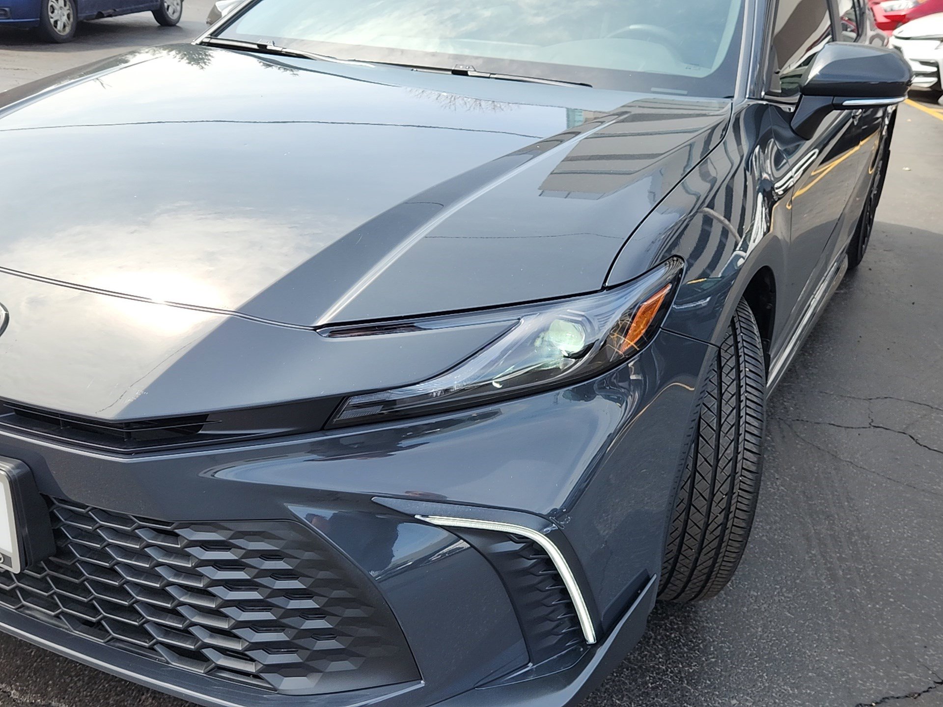 Certified 2025 Toyota Camry SE w/ Convenience Package image 7