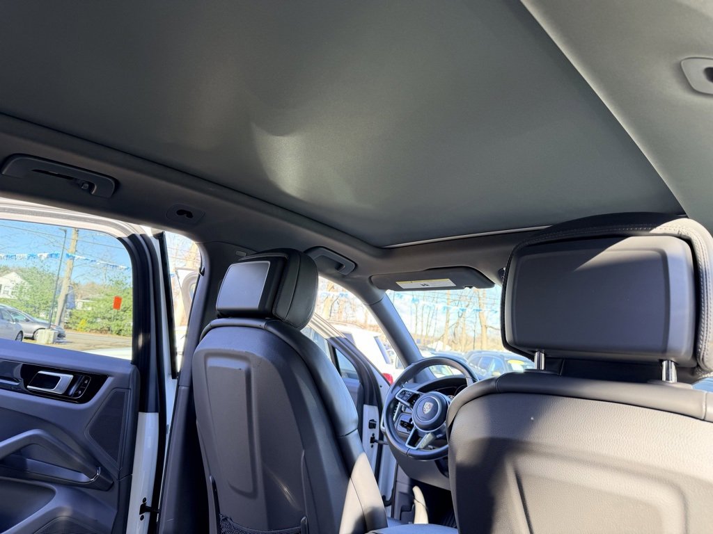 Used 2019 Porsche Cayenne image 31