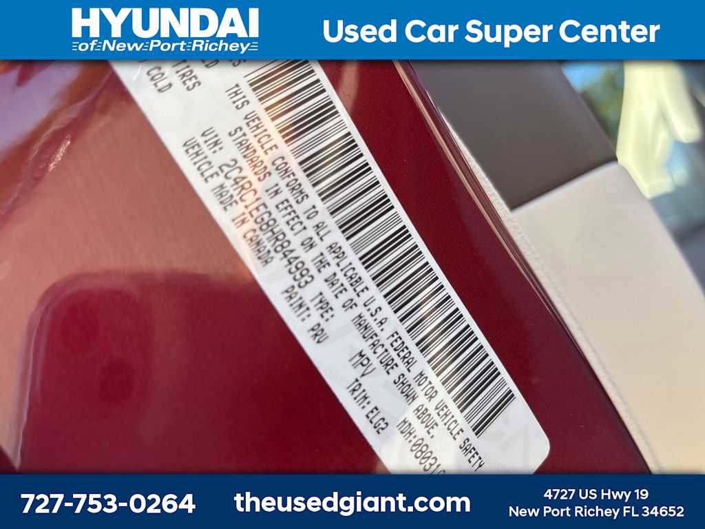 Used 2017 Chrysler Pacifica Touring-L Plus image 13