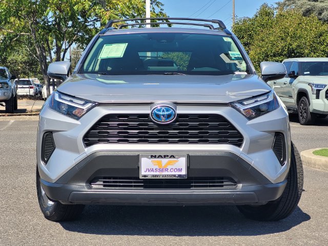 Certified 2023 Toyota RAV4 XLE w/ Convenience Package AWD/4WD image 3