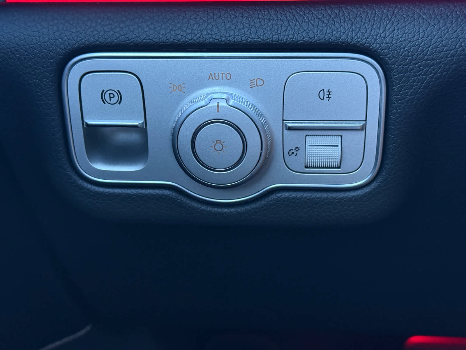 Certified 2025 Mercedes-Benz GLS 450 GLS 450 image 31