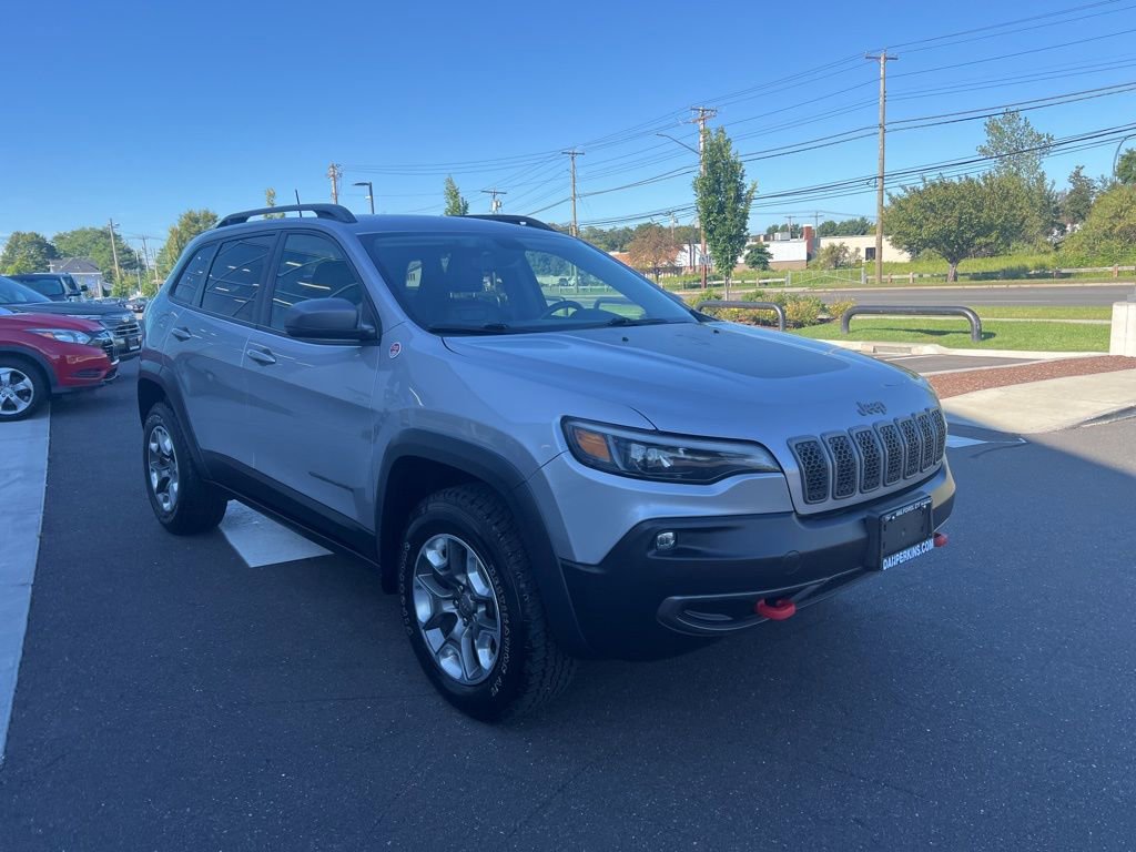 Used 2019 Jeep Cherokee Trailhawk image 7