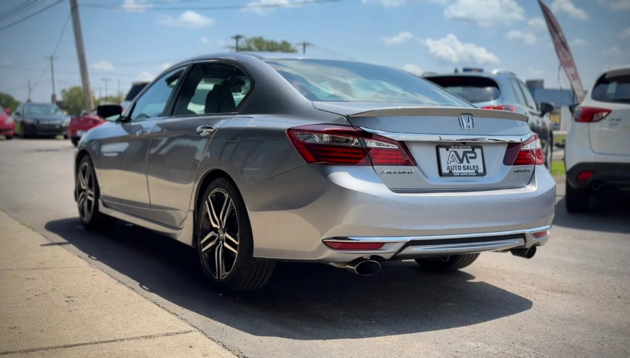 Used 2017 Honda Accord Sport image 4
