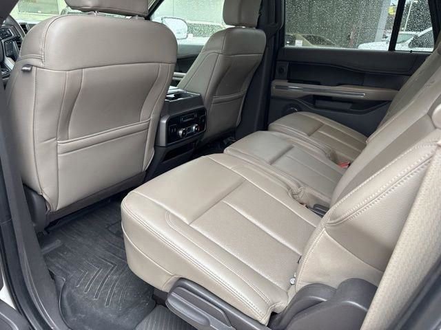 Used 2019 Ford Expedition Max XLT w/ Equipment Group 202A image 16