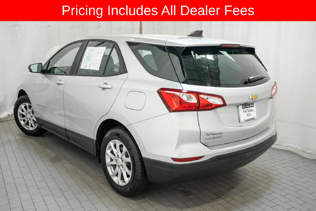 Used 2020 Chevrolet Equinox LS FWD image 3