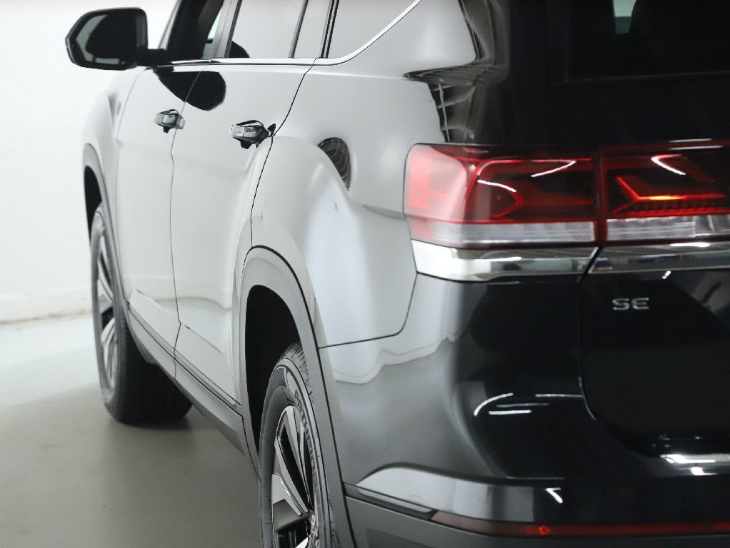 Used 2024 Volkswagen Atlas SE AWD/4WD image 42