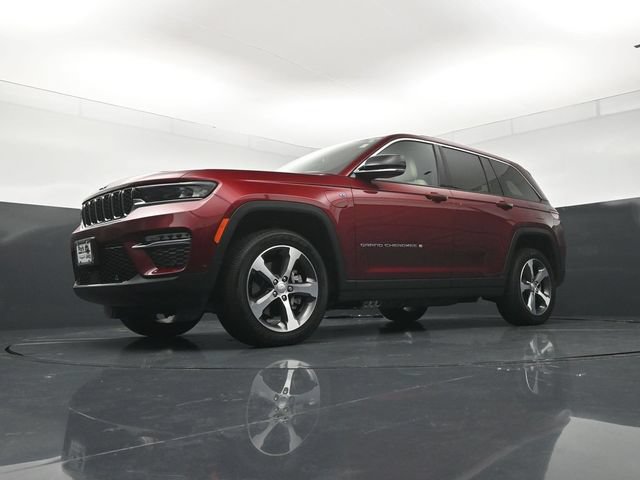 Used 2024 Jeep Grand Cherokee Limited 4xe w/ Luxury Tech Group II AWD/4WD image 20