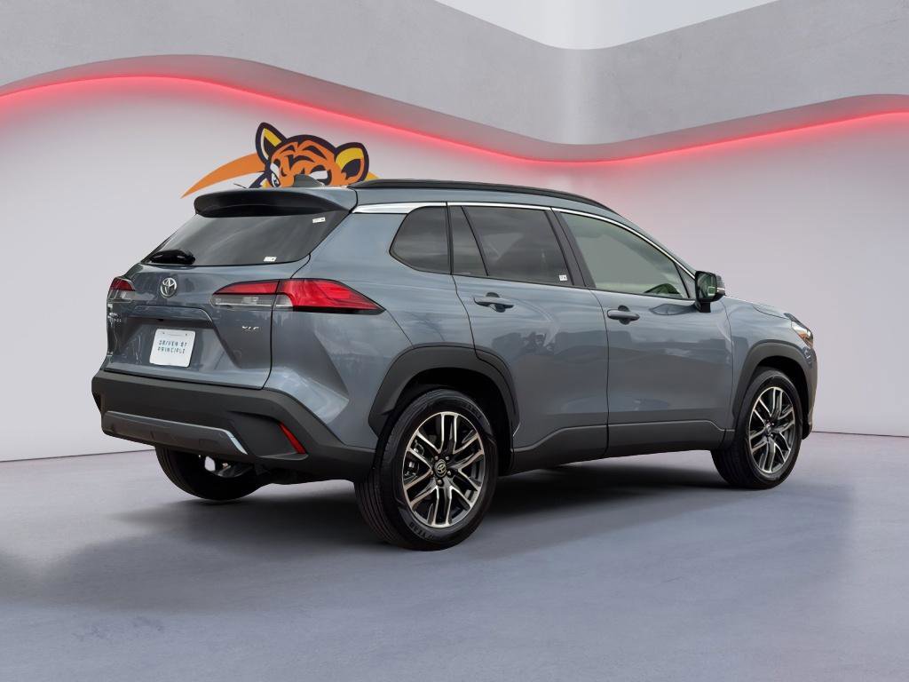 Certified 2026 Toyota Corolla Cross XLE w/ Convenience Package image 5