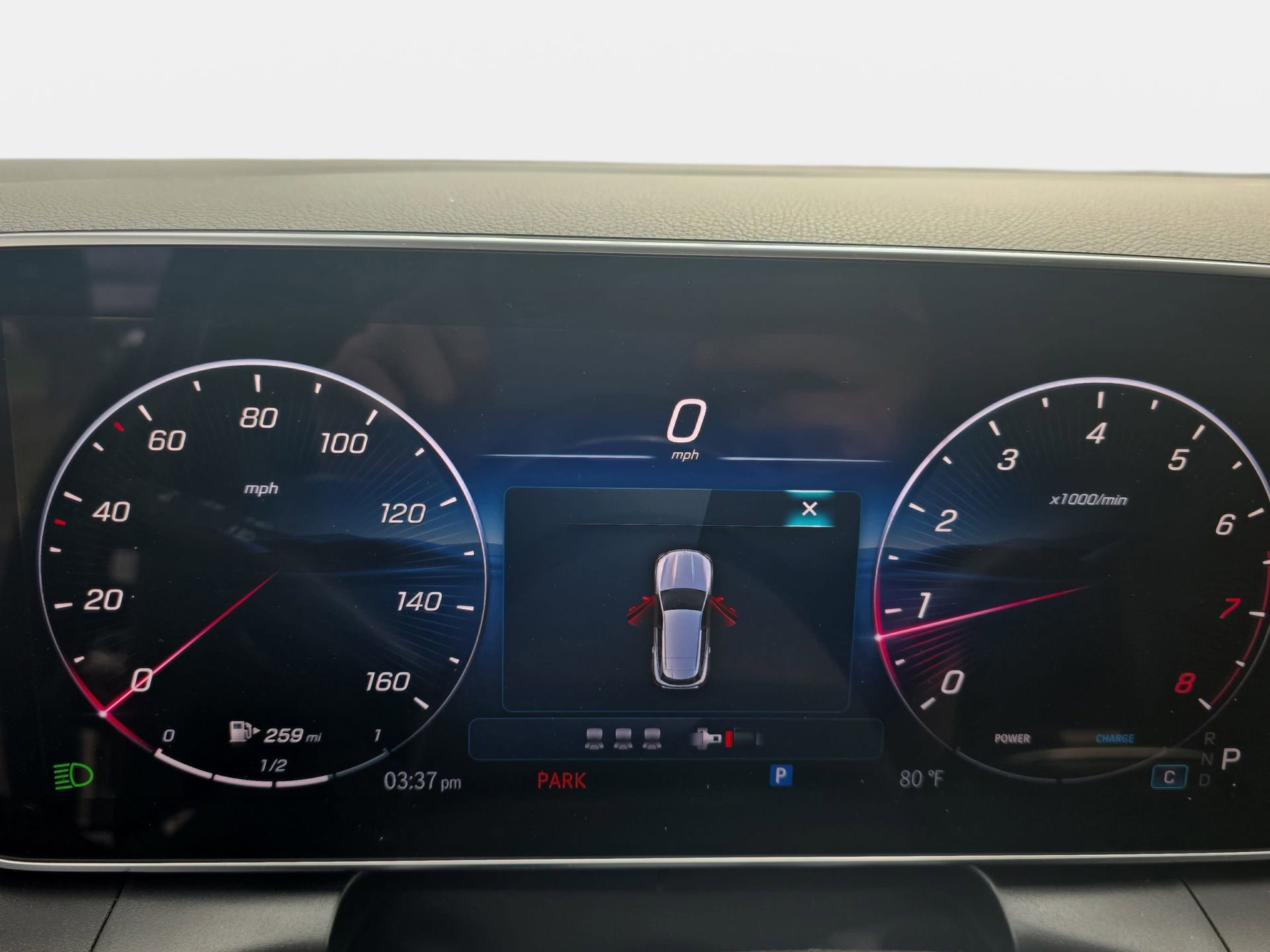 Used 2025 Mercedes-Benz GLC 300 4MATIC image 19