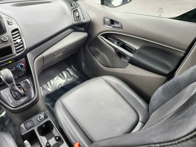 Used 2019 Ford Transit Connect XL image 15