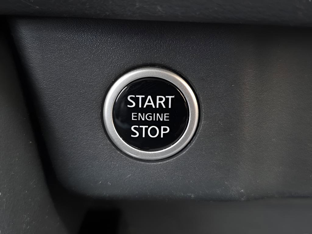 Used 2023 Nissan Rogue SL w/ SL Premium Package image 28