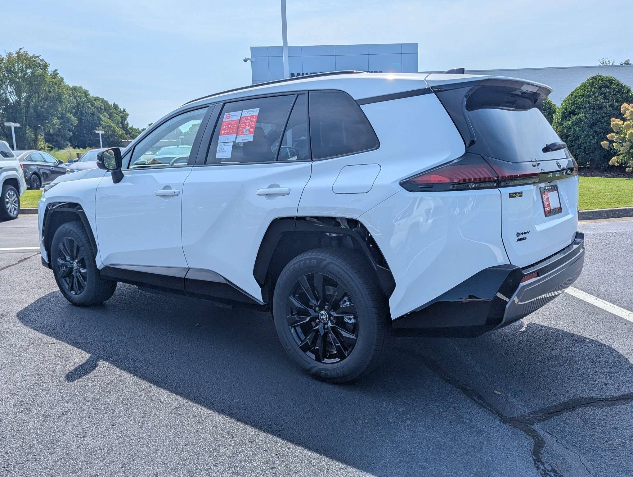 New 2026 Toyota RAV4 SE w/ Convenience Package AWD/4WD image 4