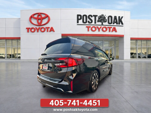 Used 2025 Honda Odyssey Elite image 7