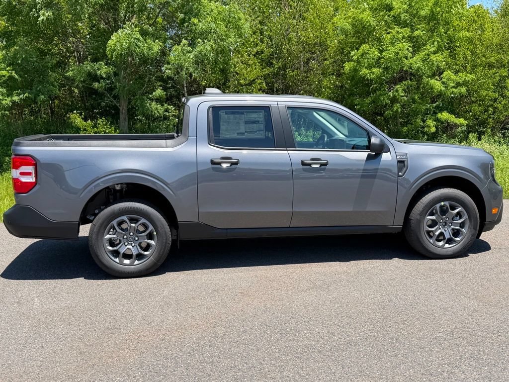 New 2026 Ford Maverick XLT w/ Equipment Group 301A AWD/4WD image 24