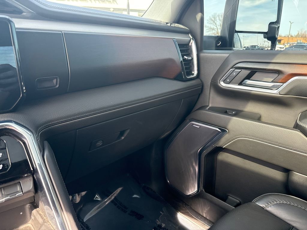 Used 2024 GMC Sierra 2500 Denali w/ Denali Reserve Package image 29