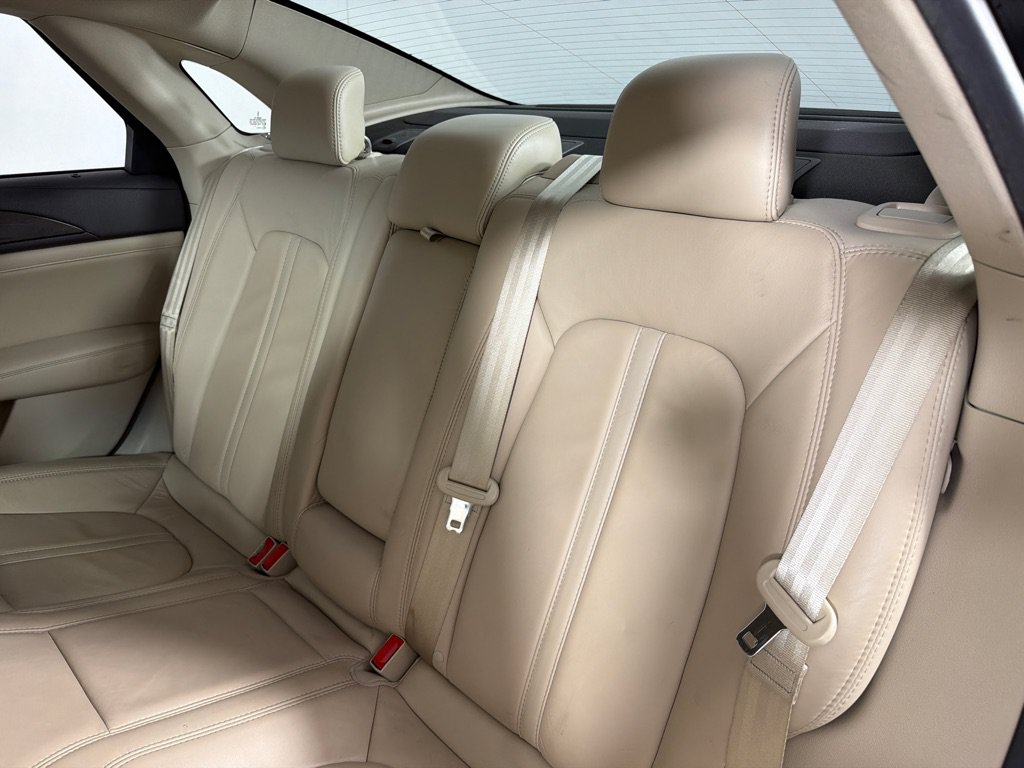 Used 2017 Lincoln MKZ Select w/ Technology Package FWD image 18