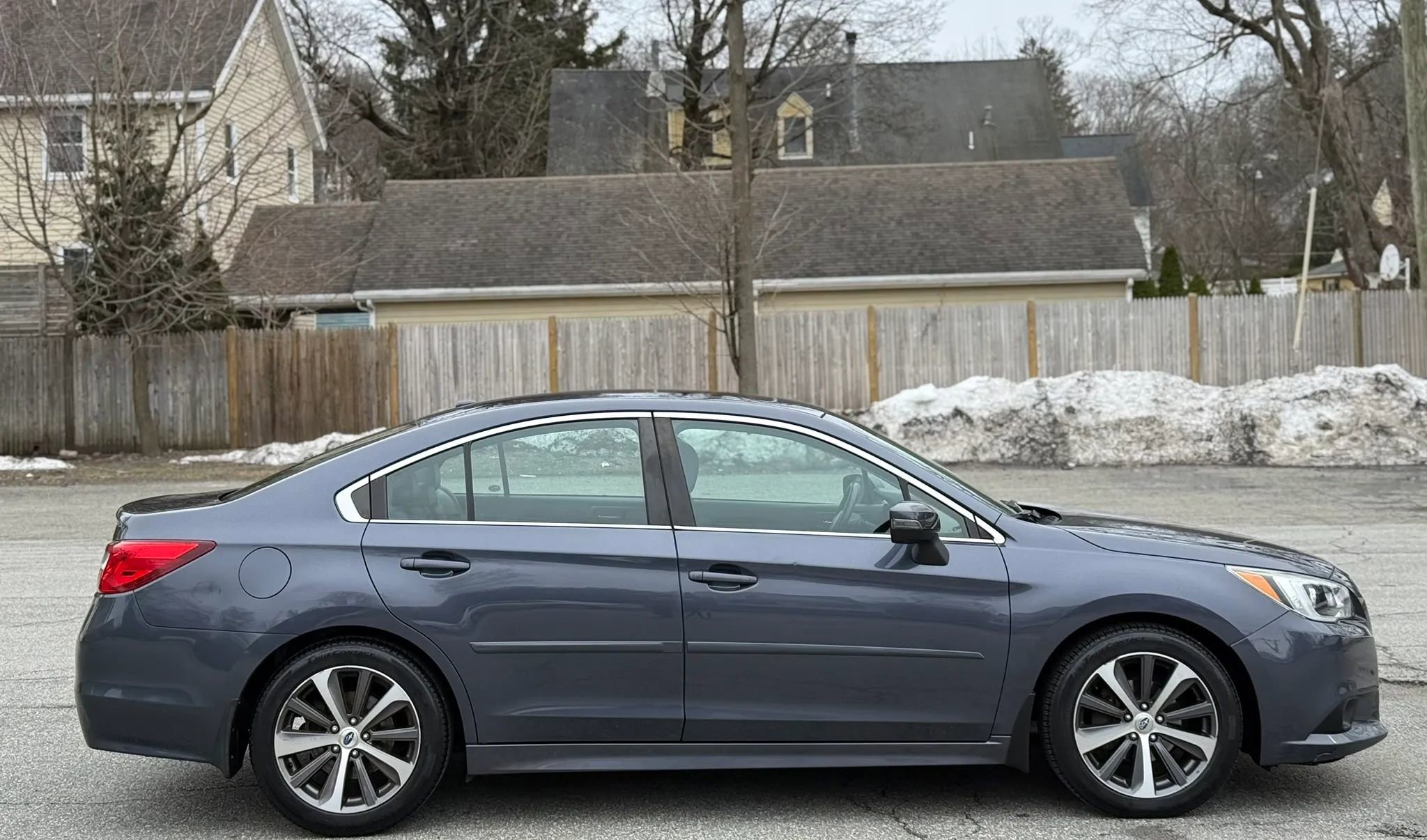 Used 2015 Subaru Legacy 2.5i Limited image 15