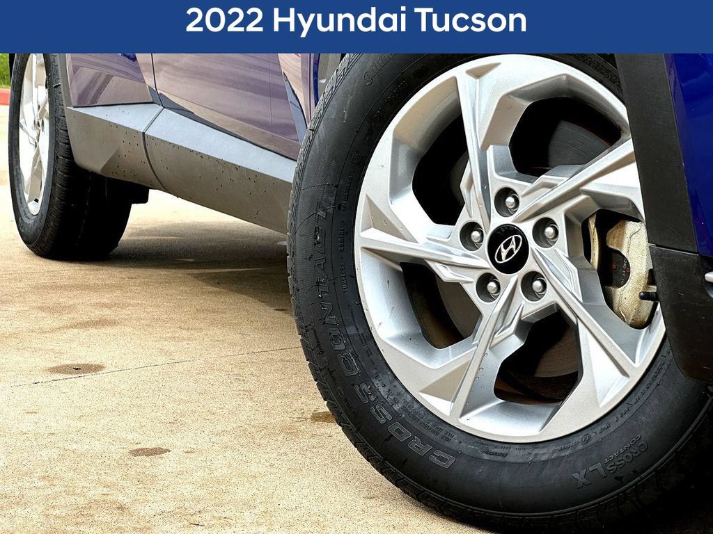 Used 2022 Hyundai Tucson SEL AWD/4WD image 2