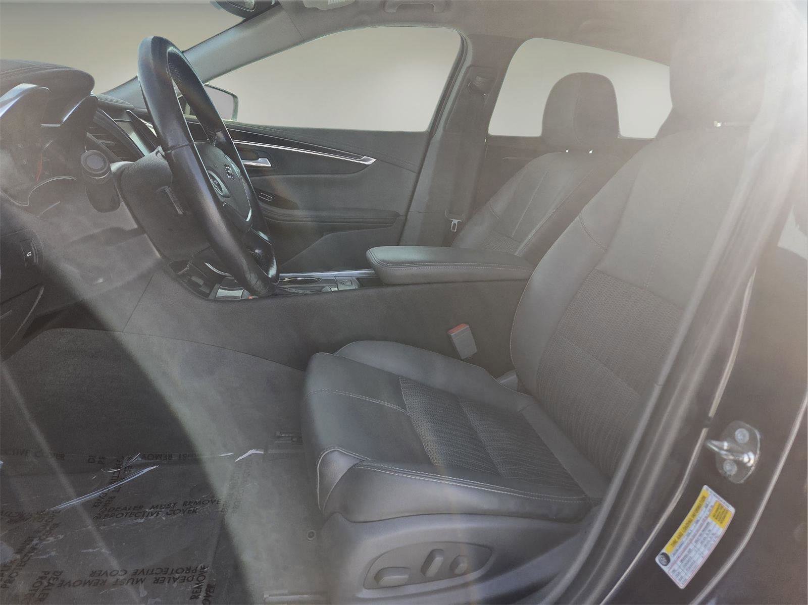 Used 2018 Chevrolet Impala LT FWD image 20