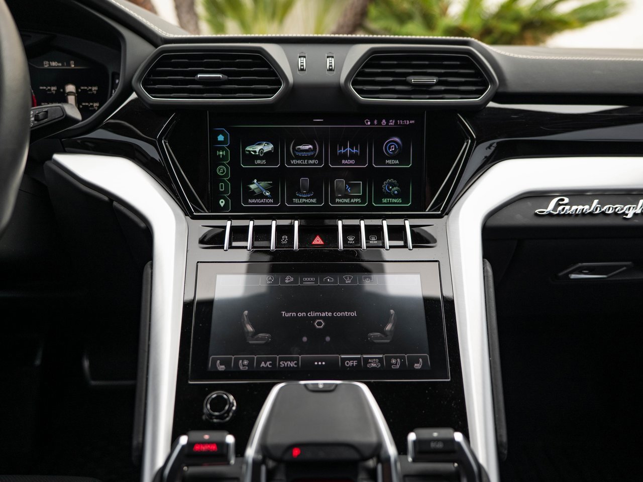 Used 2024 Lamborghini Urus S image 34