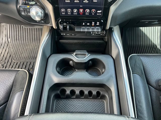 Used 2019 RAM 1500 Laramie AWD/4WD image 28