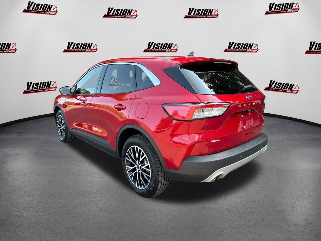 Used 2022 Ford Escape SEL w/ Technology Package image 7