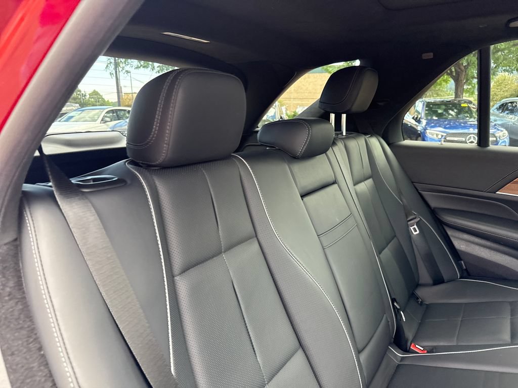 Used 2021 Mercedes-Benz GLE 580 4MATIC image 24