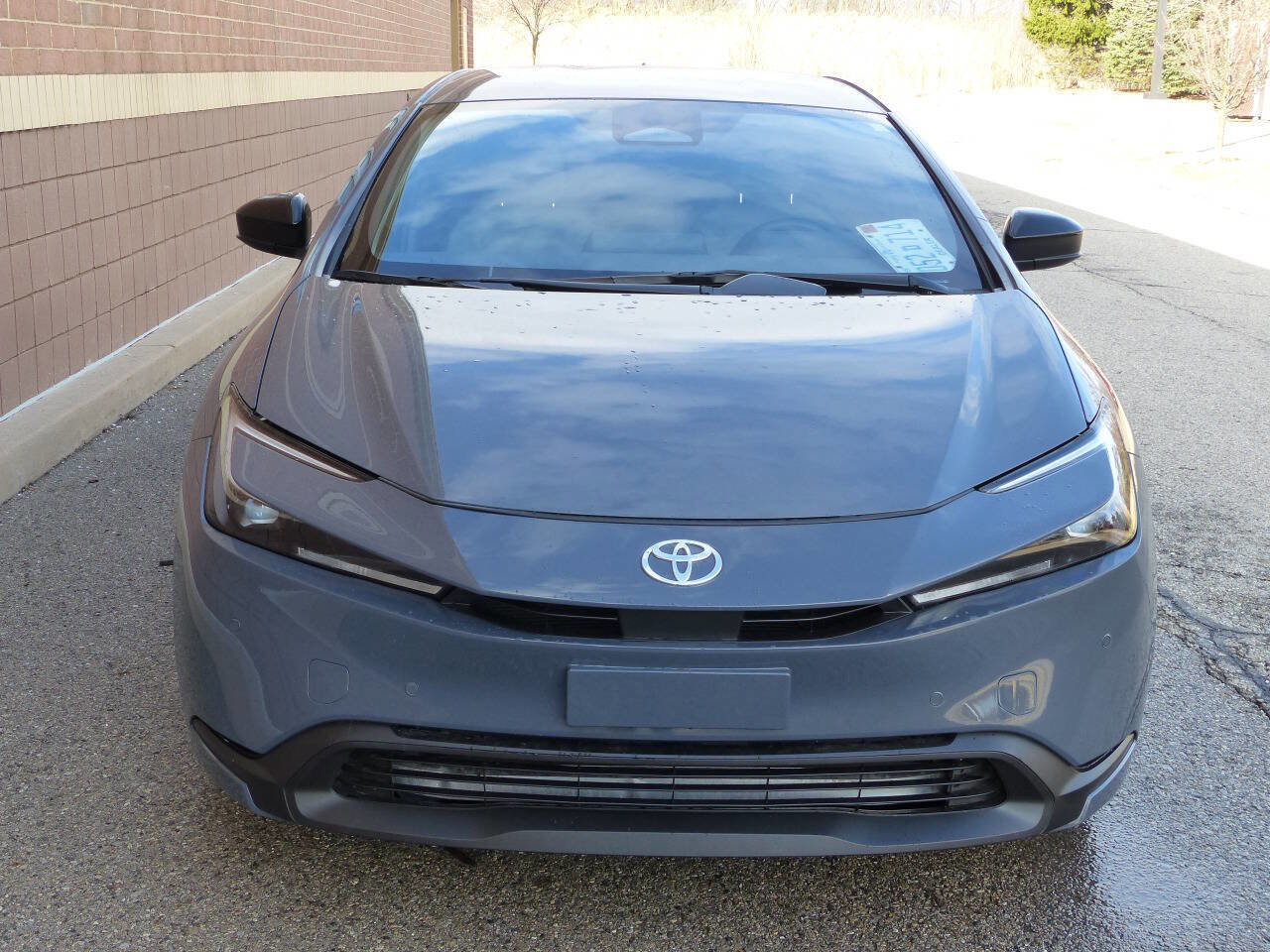 Used 2024 Toyota Prius LE image 4