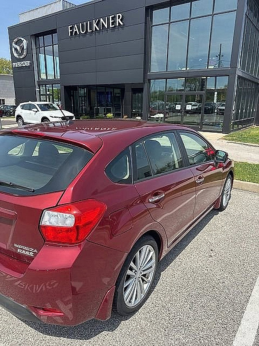 Used 2012 Subaru Impreza 2.0i Limited AWD/4WD image 3