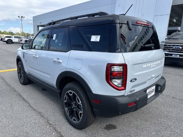 New 2026 Ford Bronco Sport Outer Banks AWD/4WD image 7