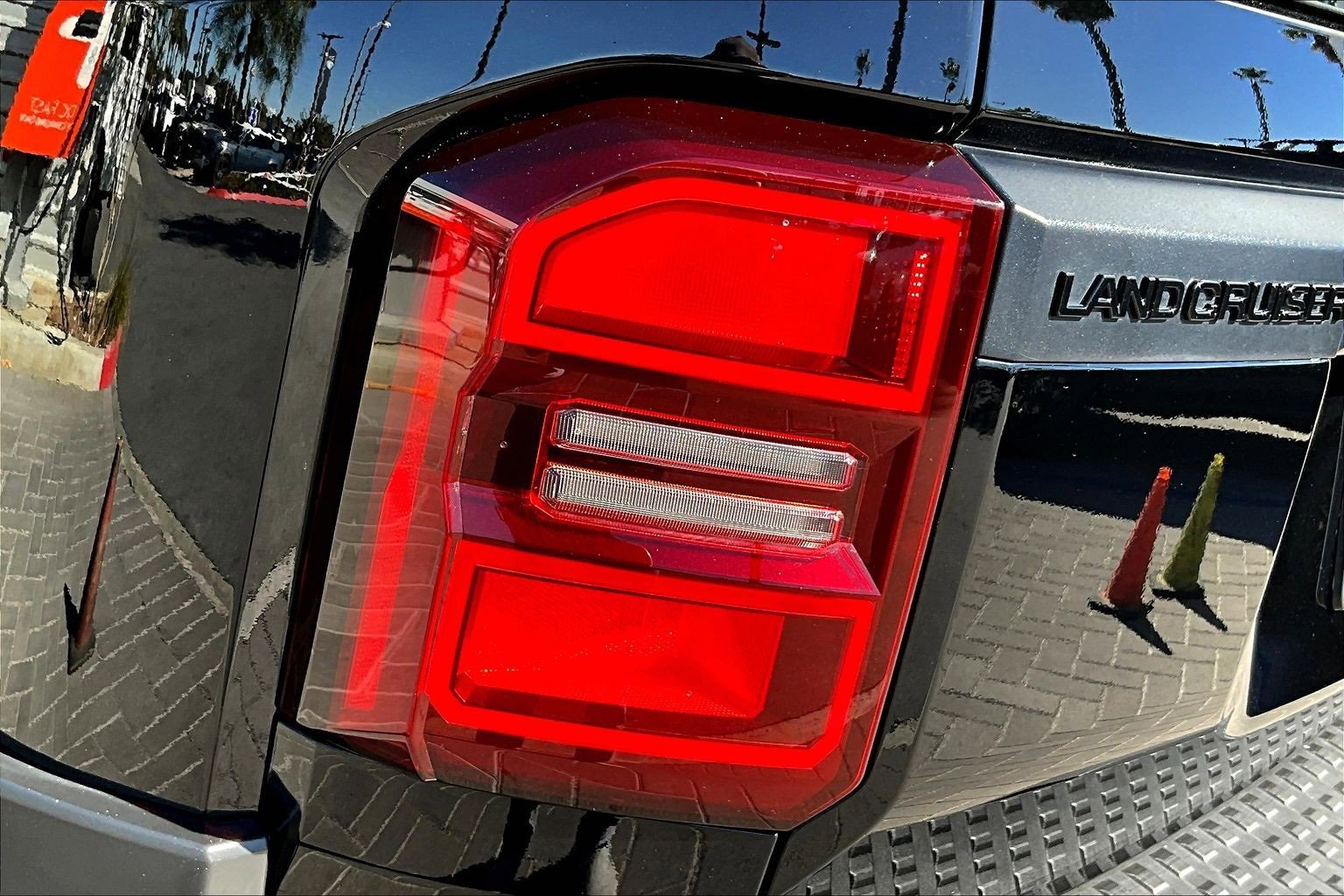 Used 2025 Toyota Land Cruiser 1958 image 29