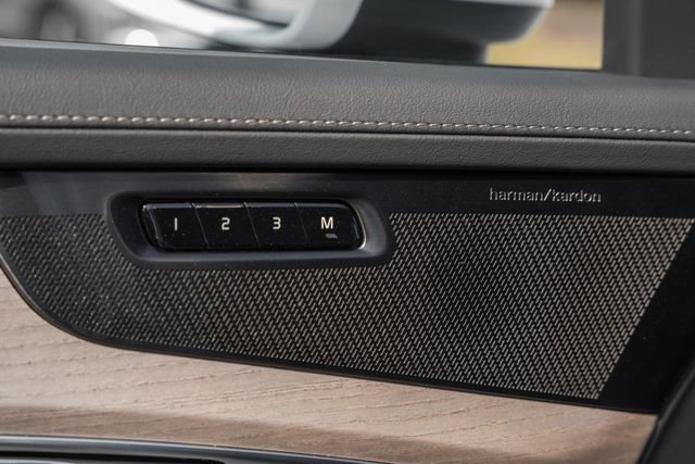 New 2026 Volvo XC90 T8 Plus w/ Protection Package Premier image 39