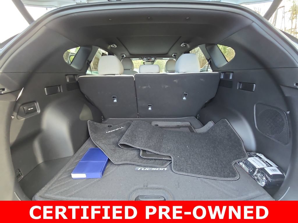 Used 2025 Hyundai Tucson Limited FWD image 13