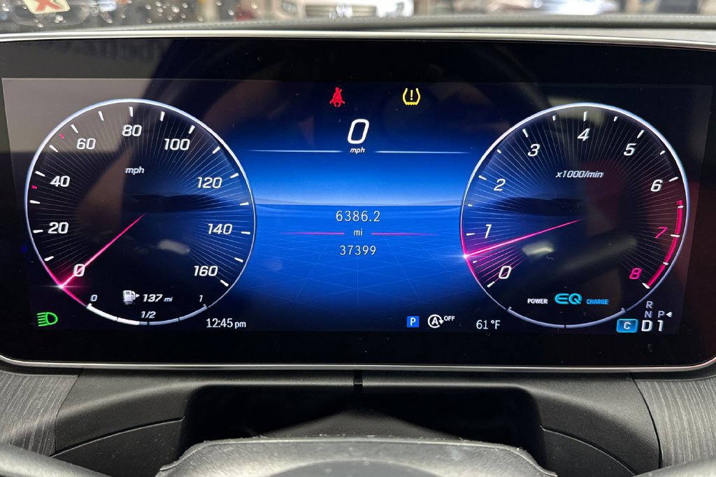 Used 2022 Mercedes-Benz C 300 Sedan image 29
