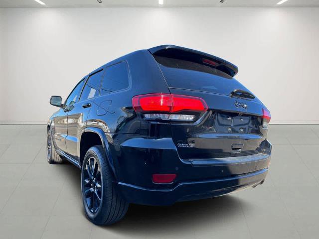 Used 2019 Jeep Grand Cherokee Altitude image 5